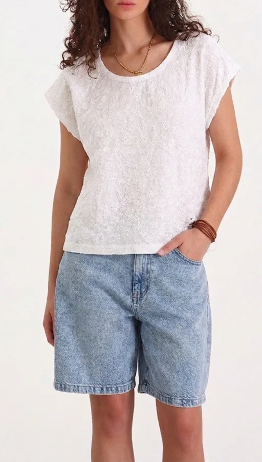 REMERA POSSY